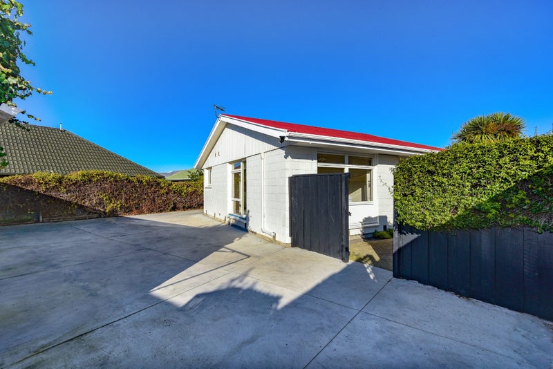 7/73 Fairfield Avenue, Addington, Christchurch - Carousel 1