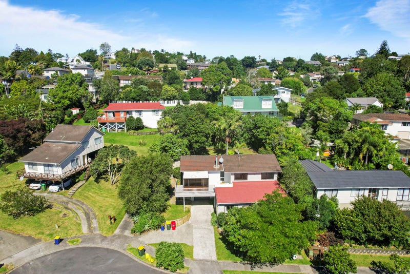 6 Mistletoe Place, Browns Bay, Auckland - Carousel 26