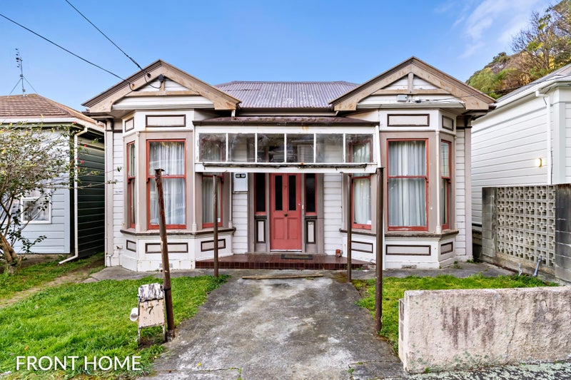 7 Ranfurly Terrace, Mount Cook, Wellington - Carousel 2