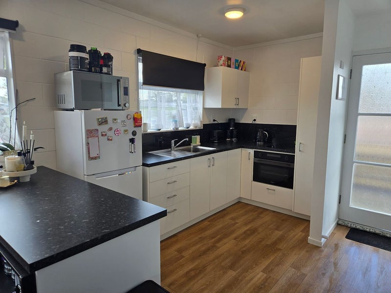 8/43 Seddon Road, Frankton, Hamilton - Carousel 1