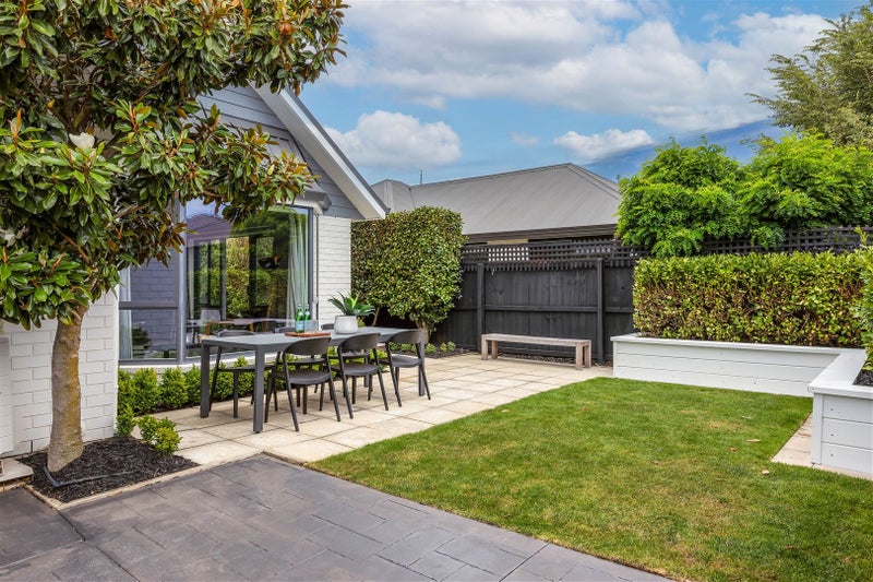2/18B Blighs Road, Strowan, Christchurch - Carousel 2