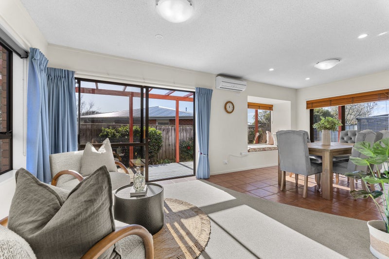 137 Govett Avenue, Frankleigh Park, New Plymouth - Carousel 2