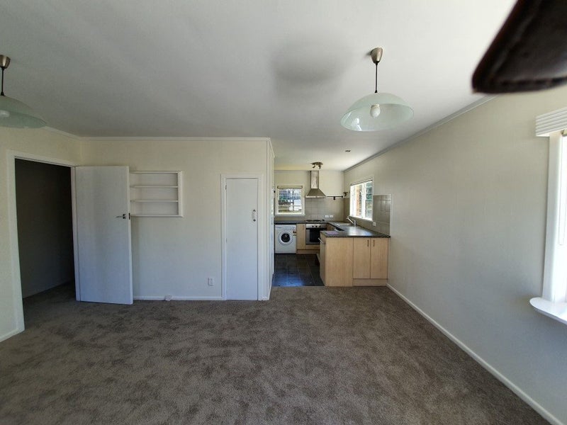 3/191 Onewa Road, Birkenhead, Auckland - Carousel 2