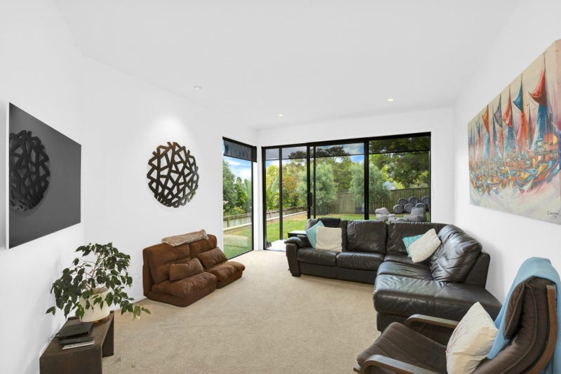 44 West View Road, Westmere, Auckland - Carousel 2