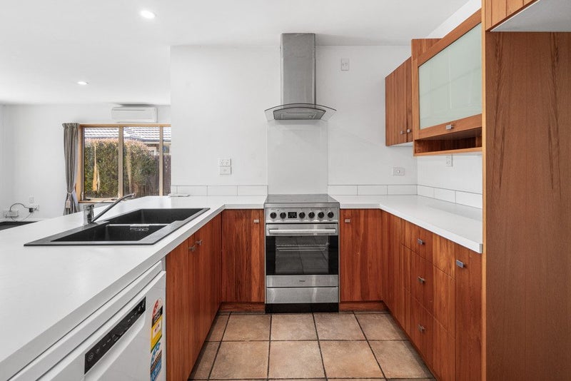 23 Wendy Place, Heathcote Valley, Christchurch - Carousel 2