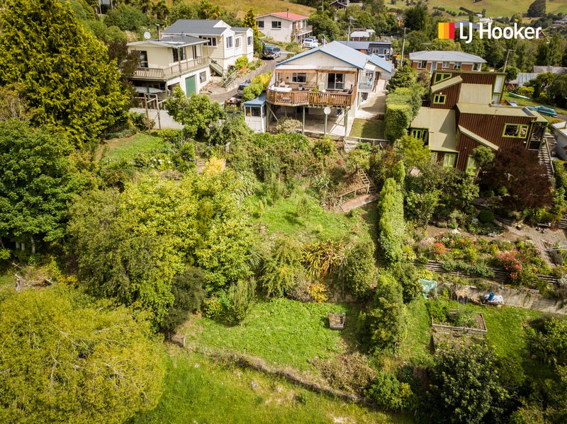 33 Gorman Street, Macandrew Bay, Dunedin - Carousel 2