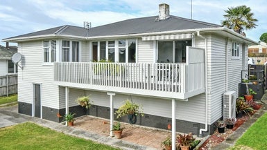 49 Middlemore Crescent, Papatoetoe, Auckland - Carousel 1