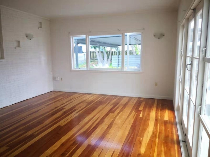 189 Waimumu Road, Massey, Auckland - Carousel 10