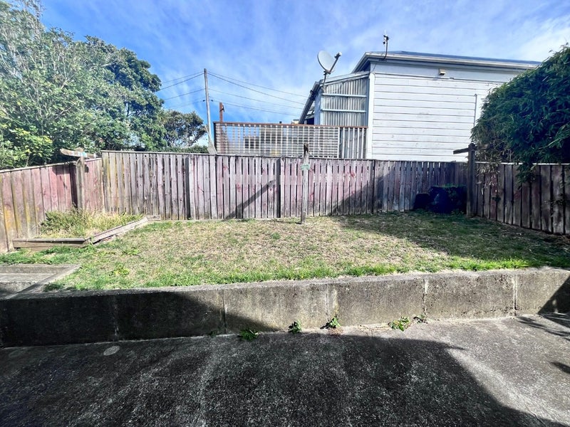 43 Herald Street, Berhampore, Wellington - Carousel 12
