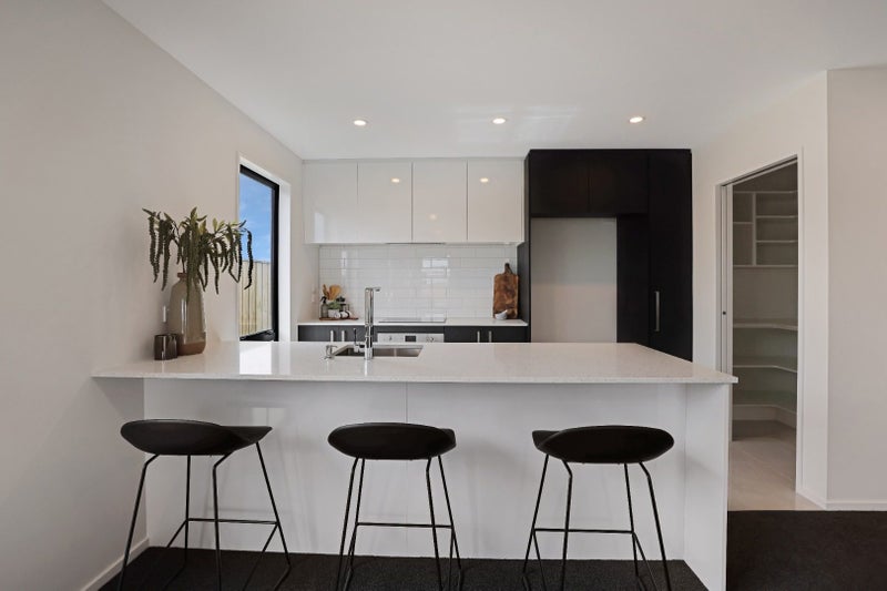 33 Strowan Avenue, Elgin, Ashburton - Carousel 2