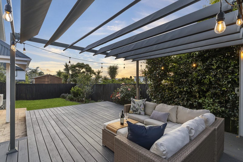 2/15 Stewart Road, Mount Albert, Auckland - Carousel 2