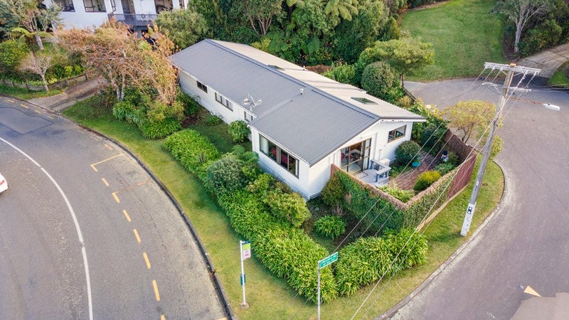 185 Miromiro Road, Normandale, Lower Hutt - Carousel 1