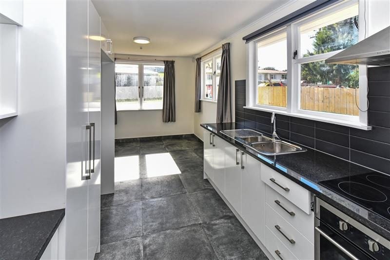 13 Kudu Road, Otara, Auckland - Carousel 2