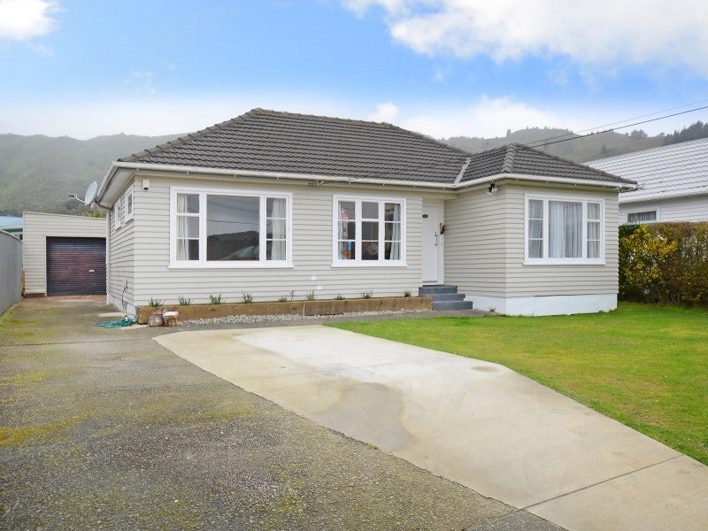 62 Wise Street, Wainuiomata, Lower Hutt - Carousel 1