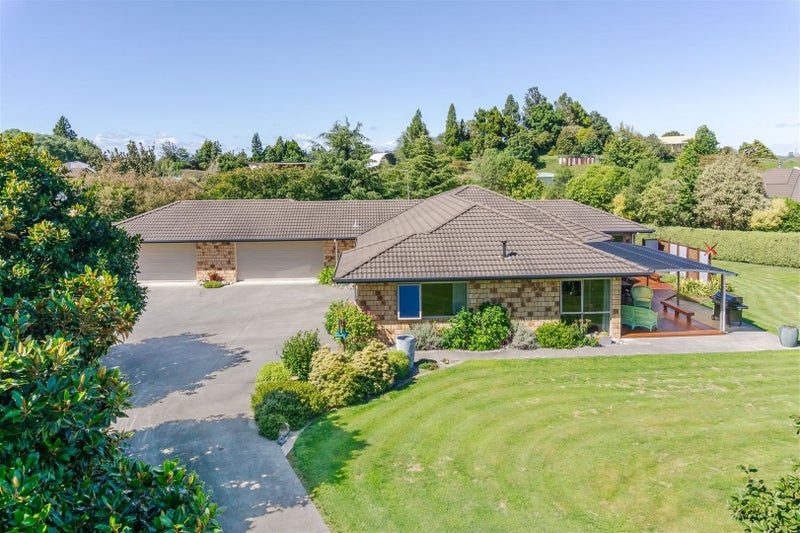 37 Mangauika Road, Te Awamutu - Carousel 1
