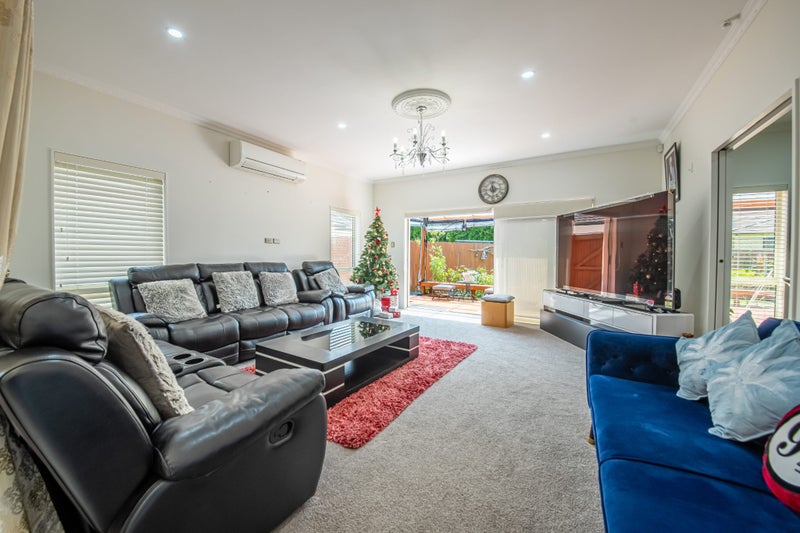 18 Kilmacrennan Drive, Rosehill, Papakura - Carousel 35