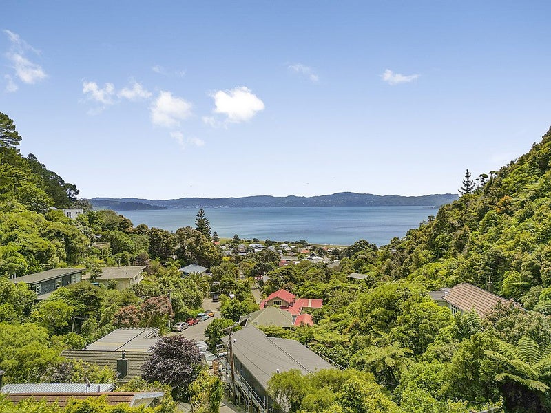 53 Rona Street, Eastbourne, Lower Hutt - Carousel 2