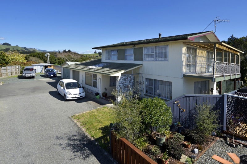 6 Schwass Lane, Brightwater - Carousel 1