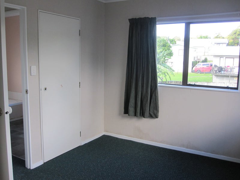 2/128 Paramount Parade, Tikipunga, Whangarei - Carousel 13