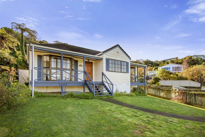 32 Pekanga Road, Normandale, Lower Hutt - Carousel 1