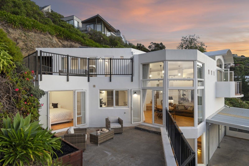 14 Kakariki Lane, Clifton, Christchurch - Carousel 2