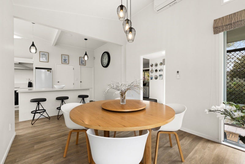 106 Avondale Road, Taradale, Napier - Carousel 1