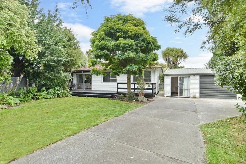 17 Wanstead Place, Woolston, Christchurch - Carousel 1