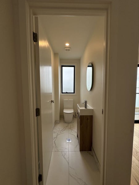 1C Colenso Place, Mission Bay, Auckland - Carousel 11