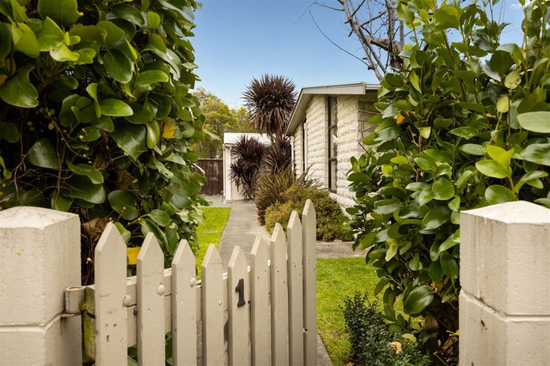 1 Kingwell Drive, Springlands, Blenheim - Carousel 2