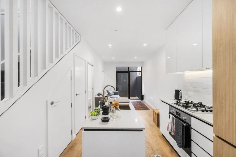 102/97 Taranaki Street, Te Aro, Wellington - Carousel 1