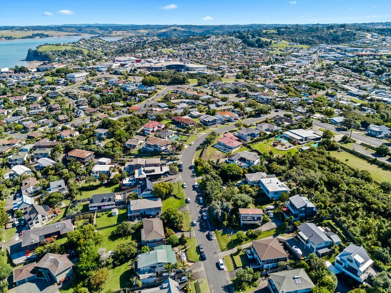 14 Layton Road, Manly , Auckland - Carousel 22