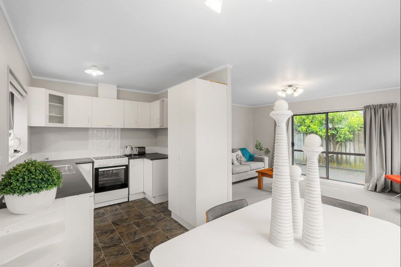 12B Oropi Road, Greerton, Tauranga - Carousel 2