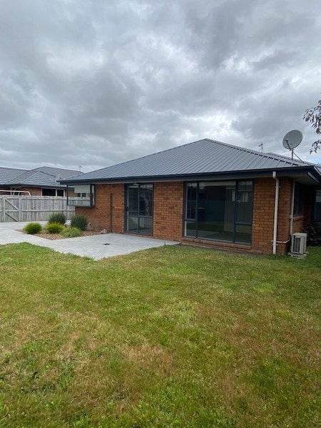 7A Mahoe Street, Templeton, Christchurch - Carousel 18