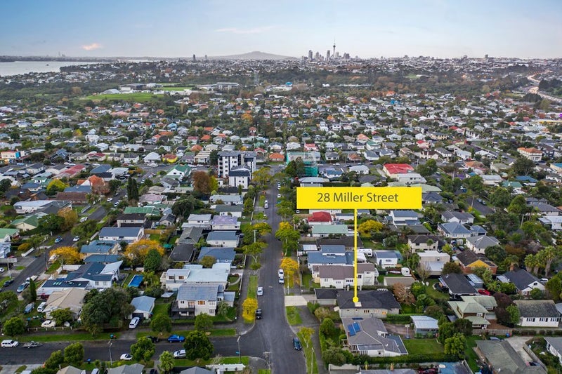 28 Miller Street, Point Chevalier, Auckland - Carousel 15