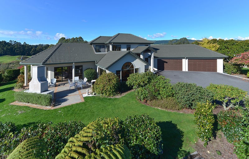 27 Essendon Place, Tikitere, Rotorua - Carousel 1