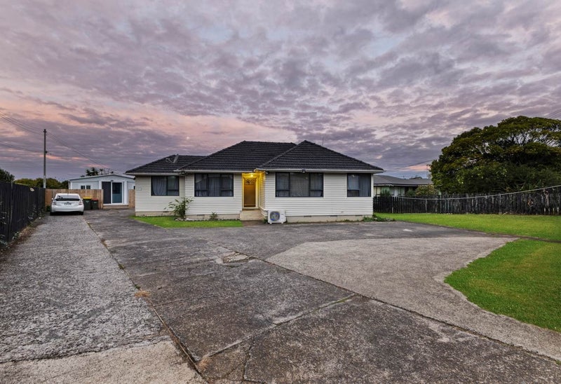 11 Lincoln Road, Manurewa East, Auckland - Carousel 1
