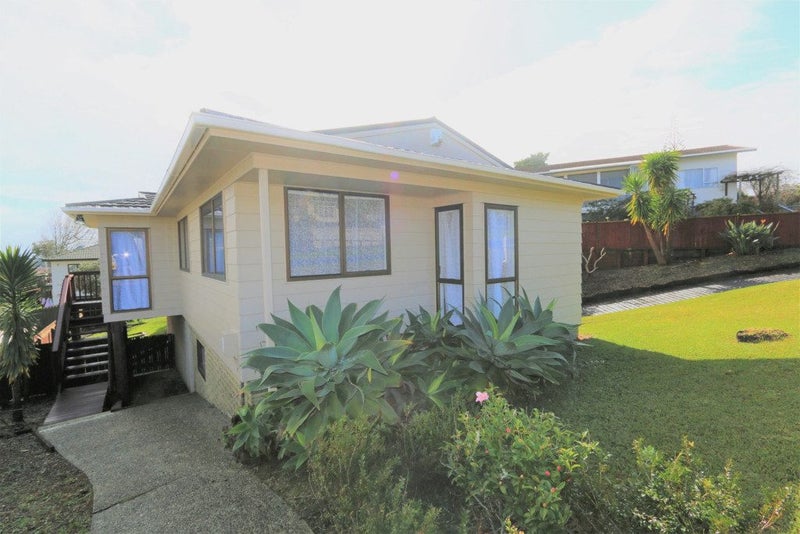 124 Halsey Drive, Lynfield, Auckland - Carousel 19