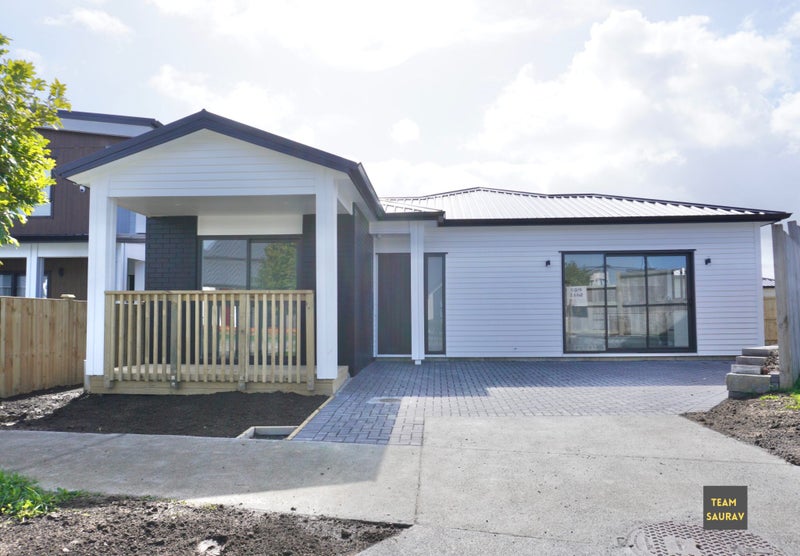 3 Aho Lane, Karaka, Papakura - Carousel 1