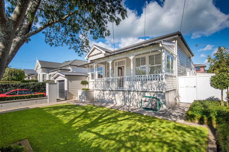 16 Burgess Road, Devonport, Auckland - Carousel 2