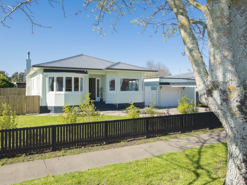 120 Iranui Road, Inner Kaiti, Gisborne - Carousel 1