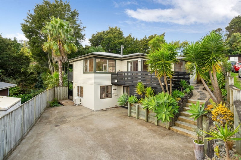 19 Beeche Place, Birkdale, Auckland - Carousel 2