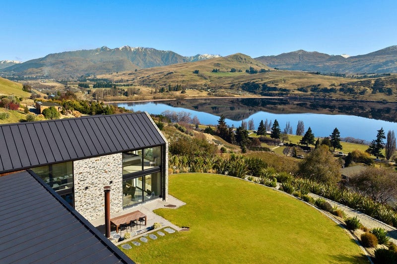 66 Sicilian Lane, Lake Hayes, Queenstown - Carousel 2