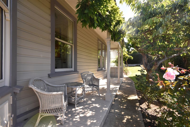 1 Alison Crescent, Belleknowes, Dunedin - Carousel 2