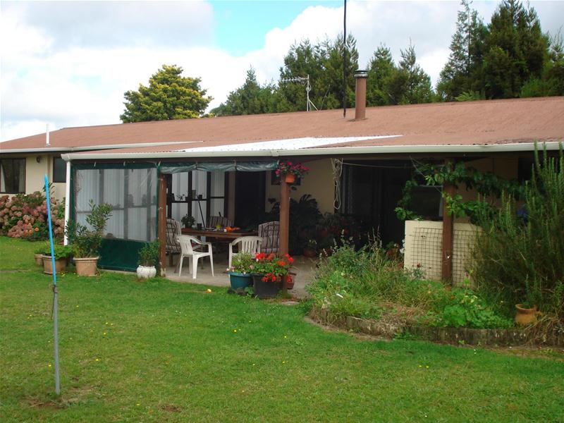 2 Grenadier Lane, Waihi, Waihi - Carousel 1