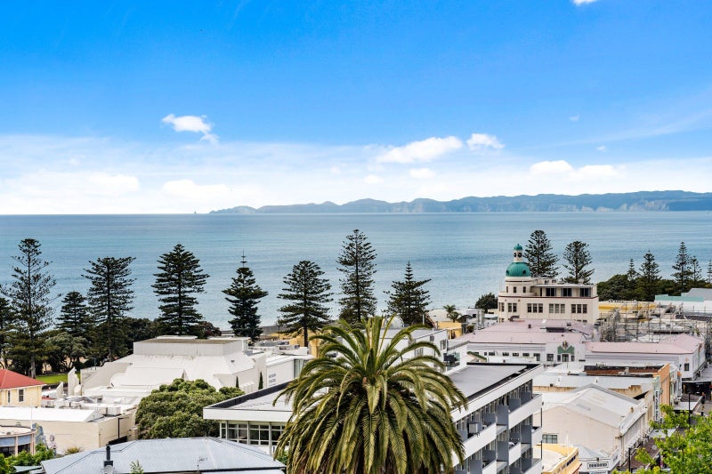 3 Onslow Road, Bluff Hill, Napier - Carousel 1