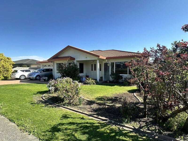 94 York Avenue, Greenmeadows, Napier - Carousel 2