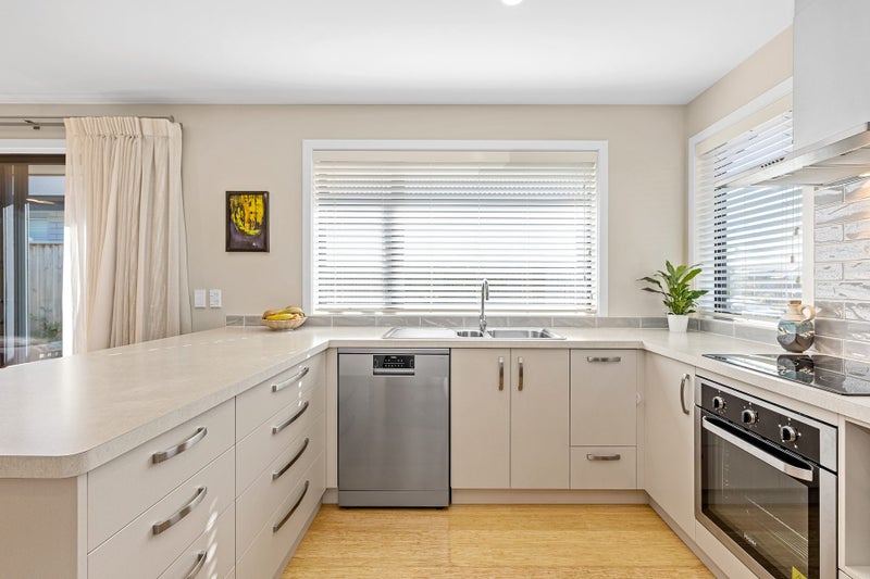 4 Catalina CRES, Burleigh, Blenheim - Carousel 2