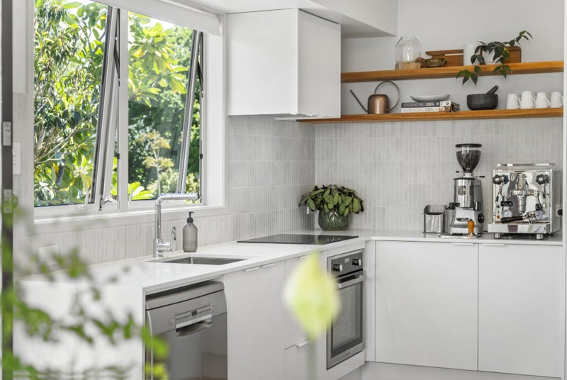 1/33 Exmouth Road, Northcote, Auckland - Carousel 2