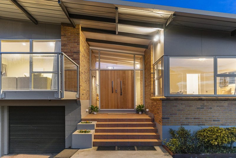 239 Forrest Hill Road, Forrest Hill, Auckland - Carousel 2