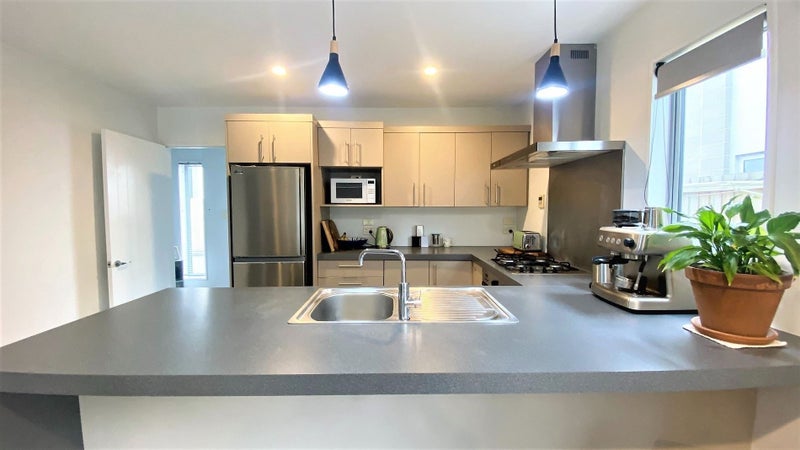 212C Lincoln Road, Addington, Christchurch - Carousel 2